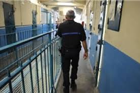 تحقیق تشكيلات و سازمان زندانهاي فرانسه