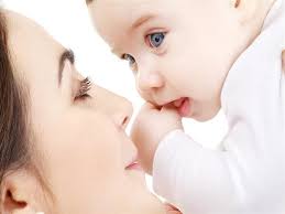 پاورپوینت ما معتقد هستیم بین سن مادر ووزن کودک در زمان تولد رابطه وجود دارد و این یک فرض برای مطالعه ما می باشد