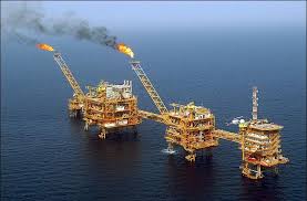 تحقیق اهميت نفت خليج فارس از ديدگاه سياست خارجي آمريكا